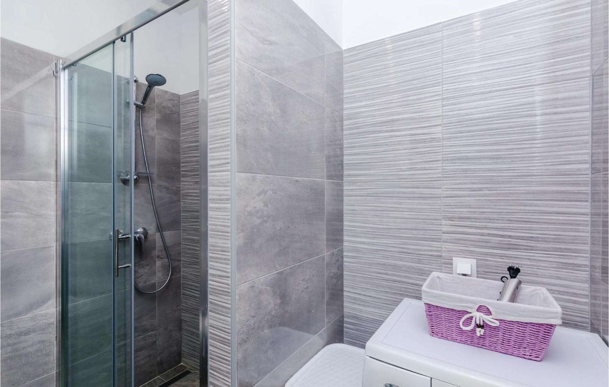 Cozy Apartment In Zaton Veliki With Kitchen Luaran gambar